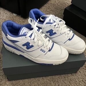 New Balance Woman’s 550 White and Blue Sneakers